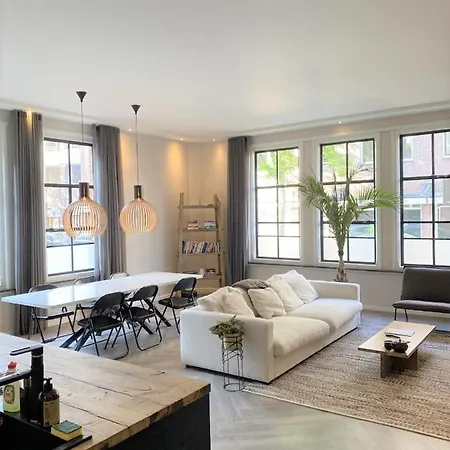 Penthouse Apartment 