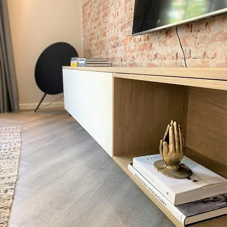 アパート Penthouse Apartment 