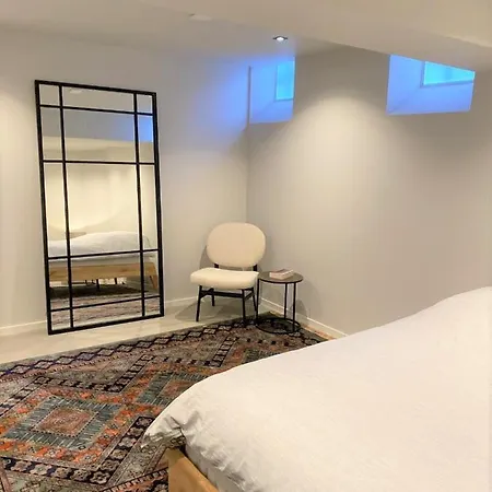 Penthouse Apartment 